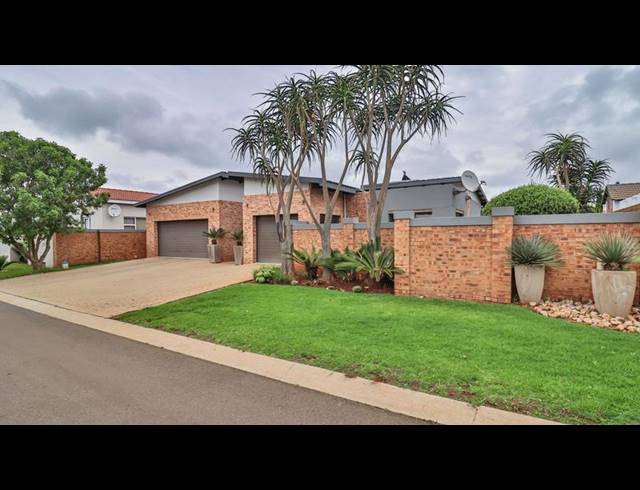 4 BEDROOM HOUSE FOR SALE IN MIDSTREAM RIDGE